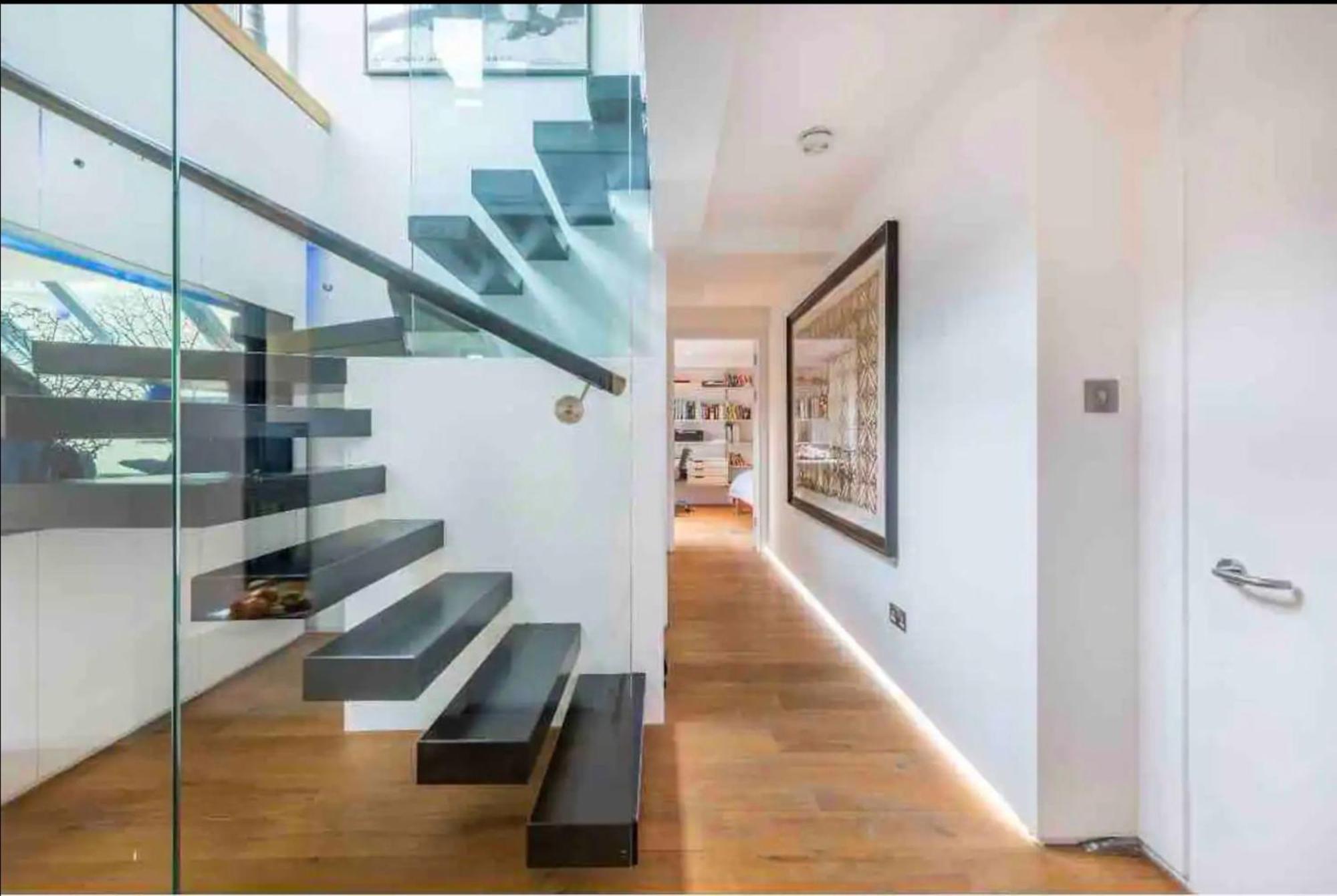 Stunning 3 Bedroom, 3 Bathroom Duplex With Terrace 伦敦 外观 照片